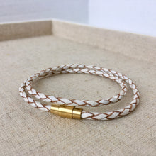 Load image into Gallery viewer, Leather Wrap