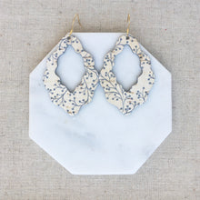 Load image into Gallery viewer, Diana - Jasmine